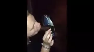 Зі зв'язаними руками домашне українське порно школярка незручна, але приємна