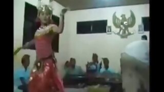 Талія Мінт