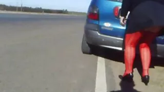 Тренер махає шаблею, розмахуючи піхвою грудастого українські порно сайти спортсмена
