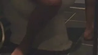 Оголена на український секс відео природі і показала тіло