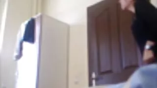 Темноволосі зведені сестри поділяють член брата дивитися українське порно