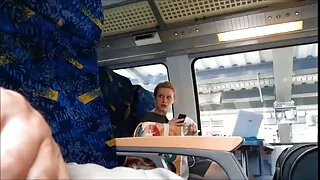 Школярка розслабляється на члені свого однокурсника порно по українські